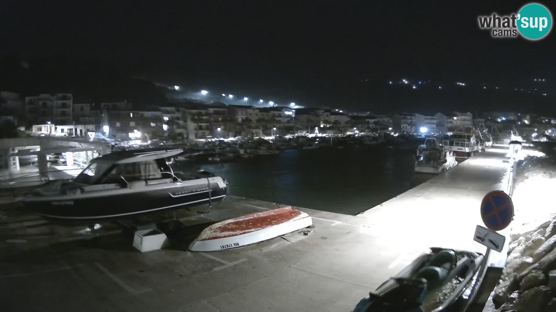 Cámara web de PODGORA Marina – Asombroso Dalmacia