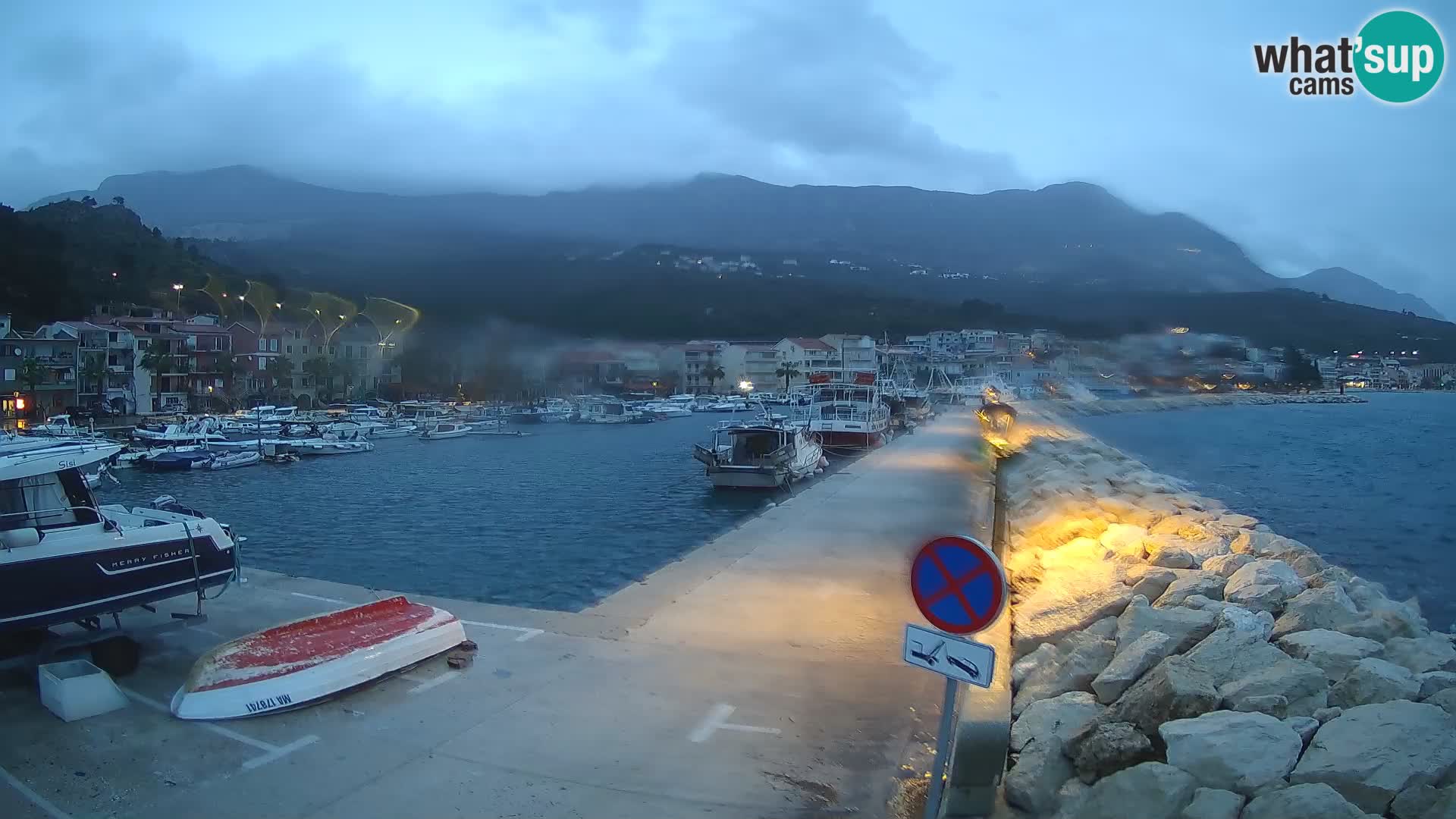 Spletna kamera Marina PODGORA – Očarljiva Dalmacija