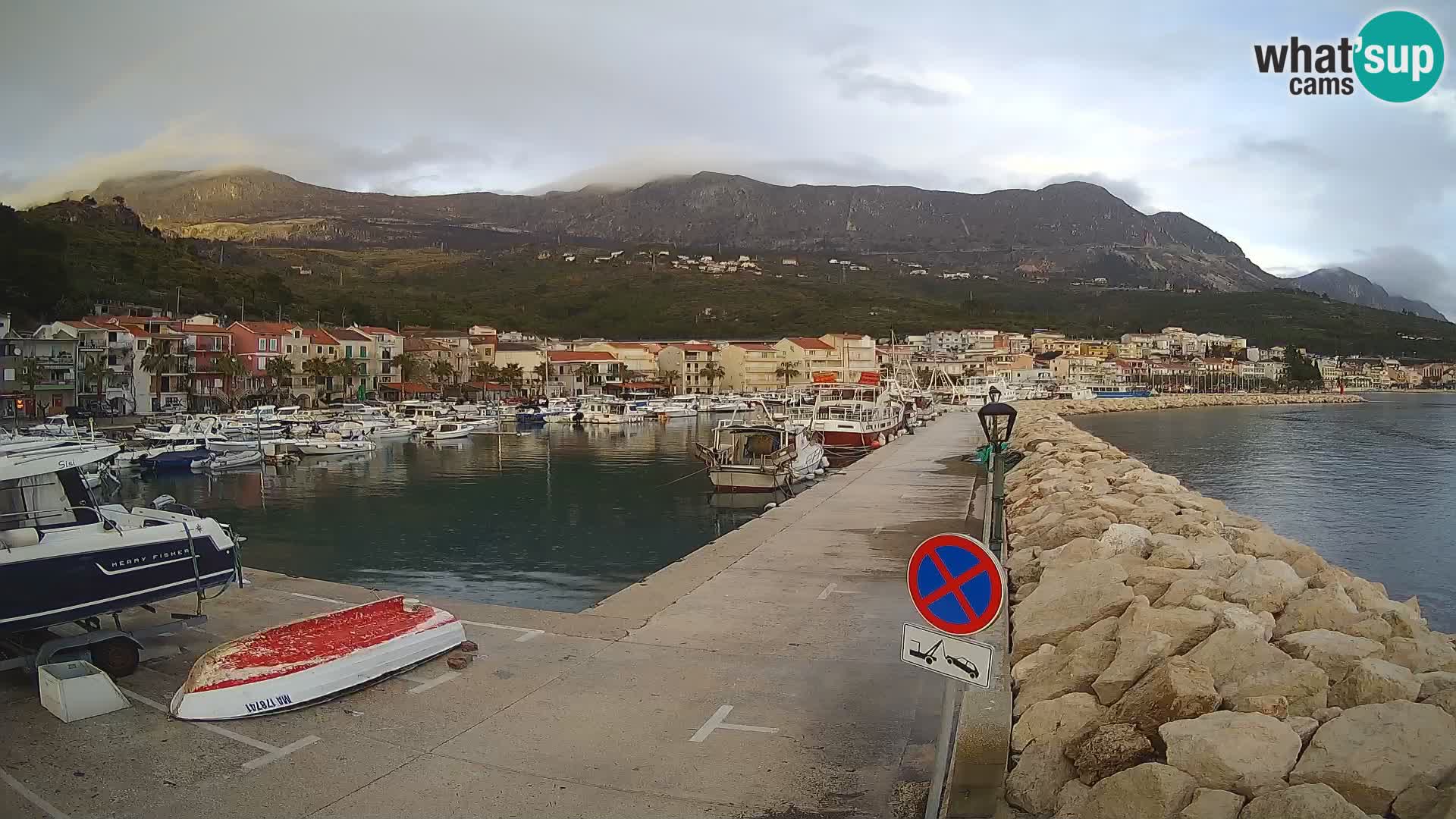 Cámara web de PODGORA Marina – Asombroso Dalmacia