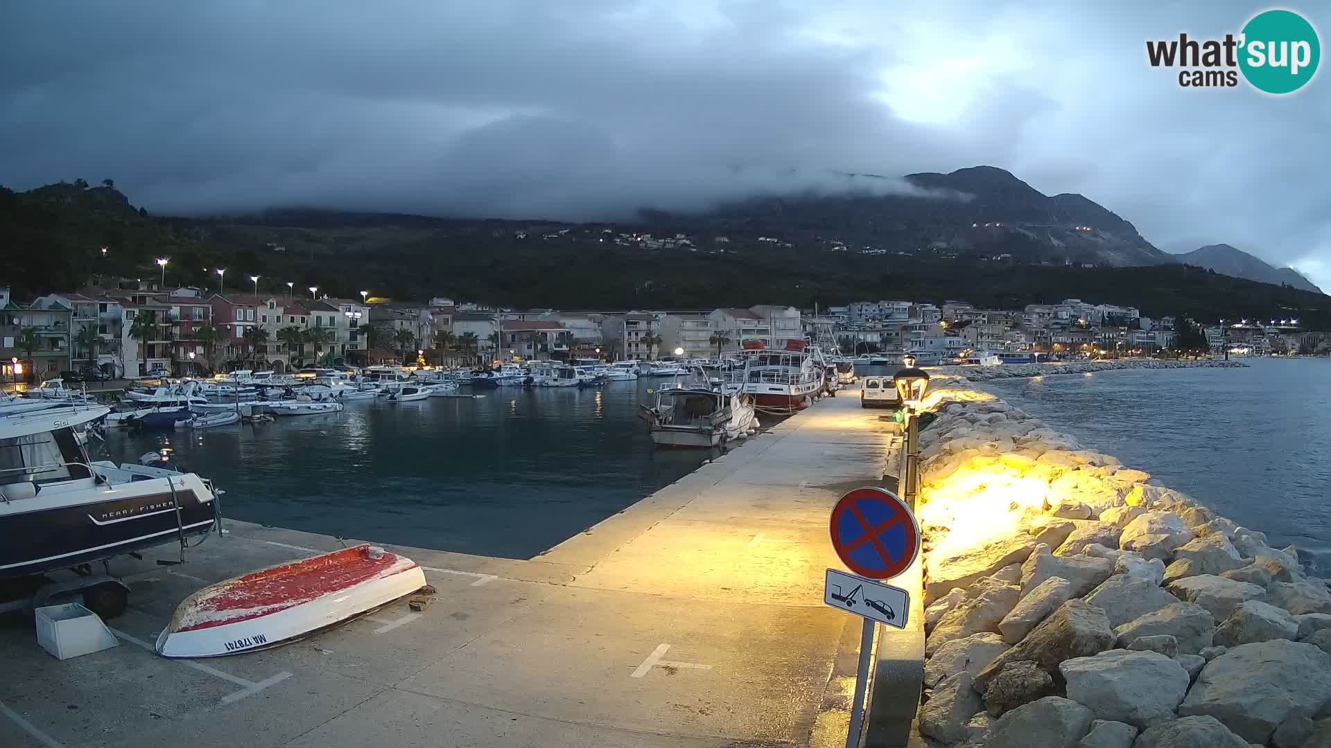 Cámara web de PODGORA Marina – Asombroso Dalmacia
