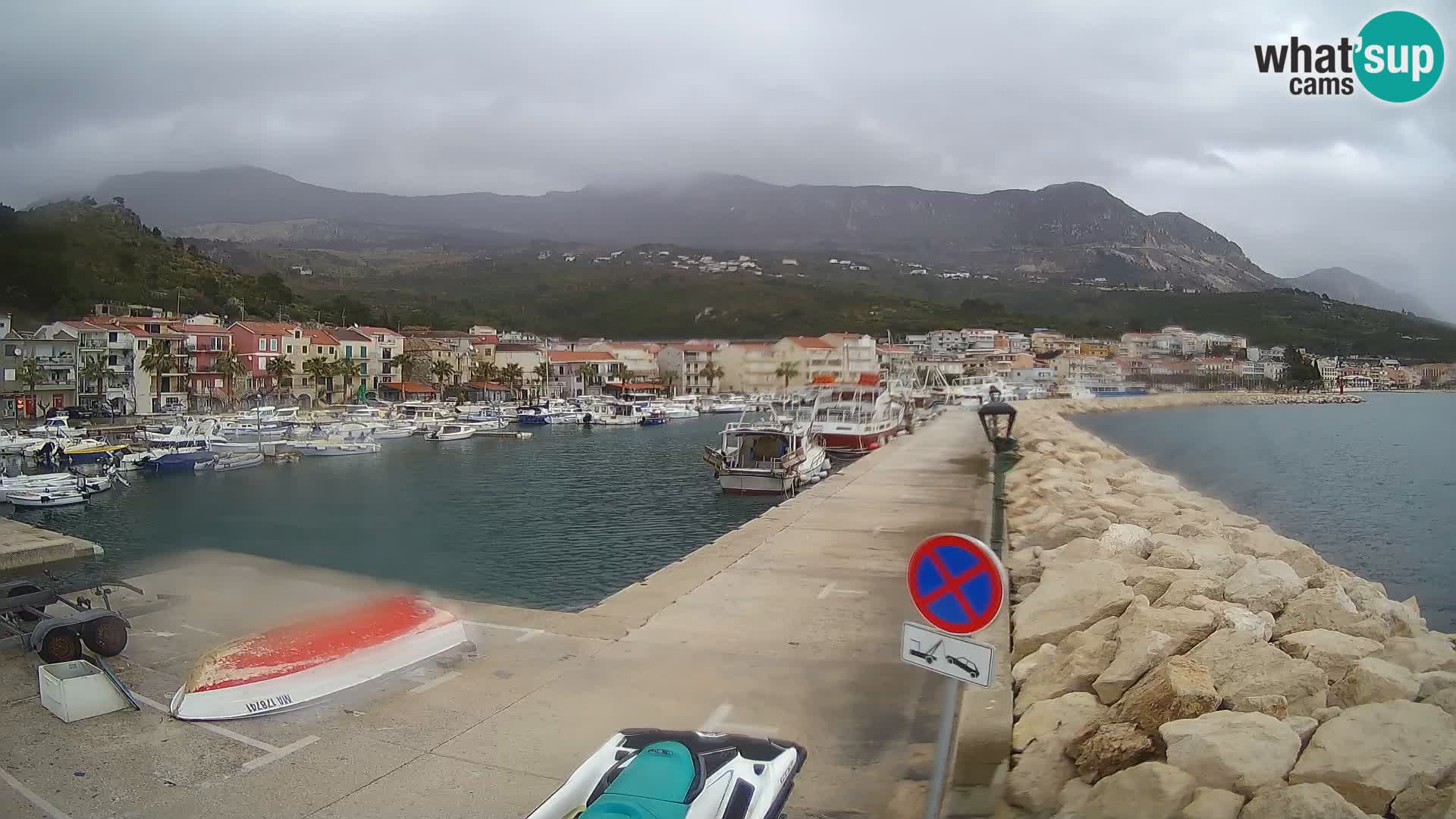 Cámara web de PODGORA Marina – Asombroso Dalmacia