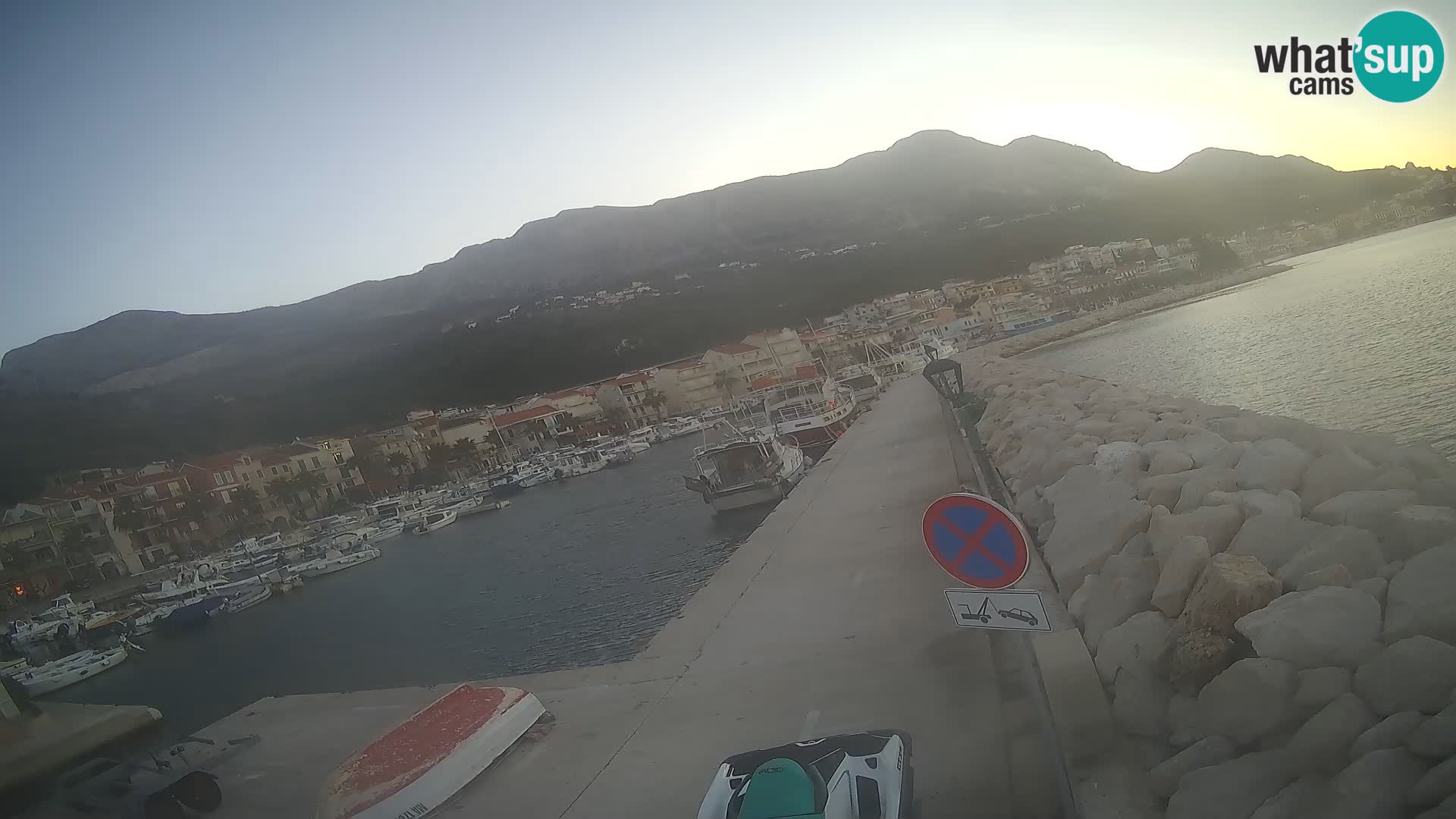 Cámara web de PODGORA Marina – Asombroso Dalmacia