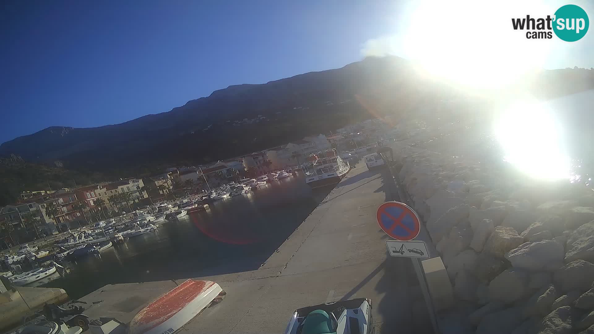 Spletna kamera Marina PODGORA – Očarljiva Dalmacija