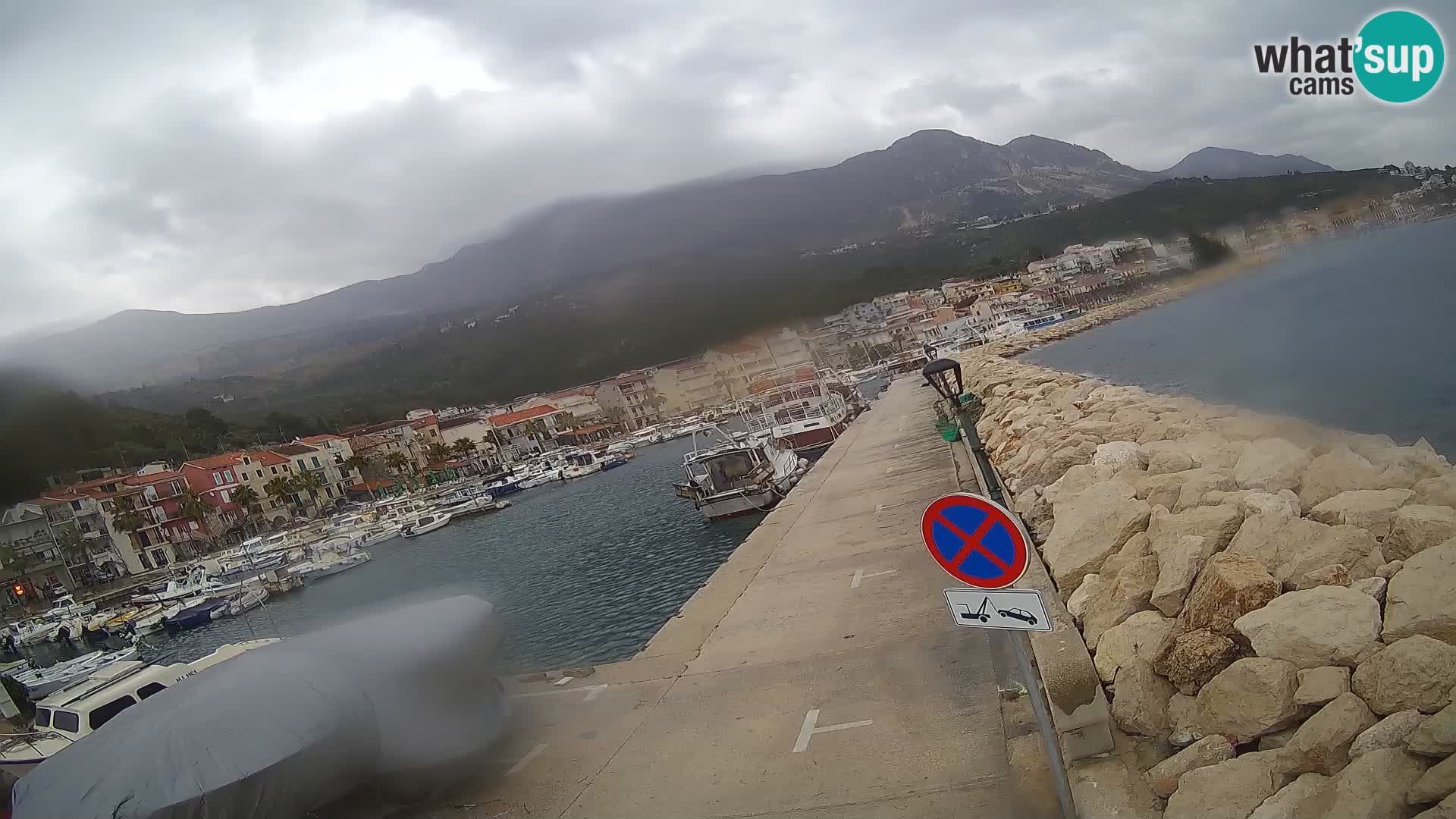 Cámara web de PODGORA Marina – Asombroso Dalmacia