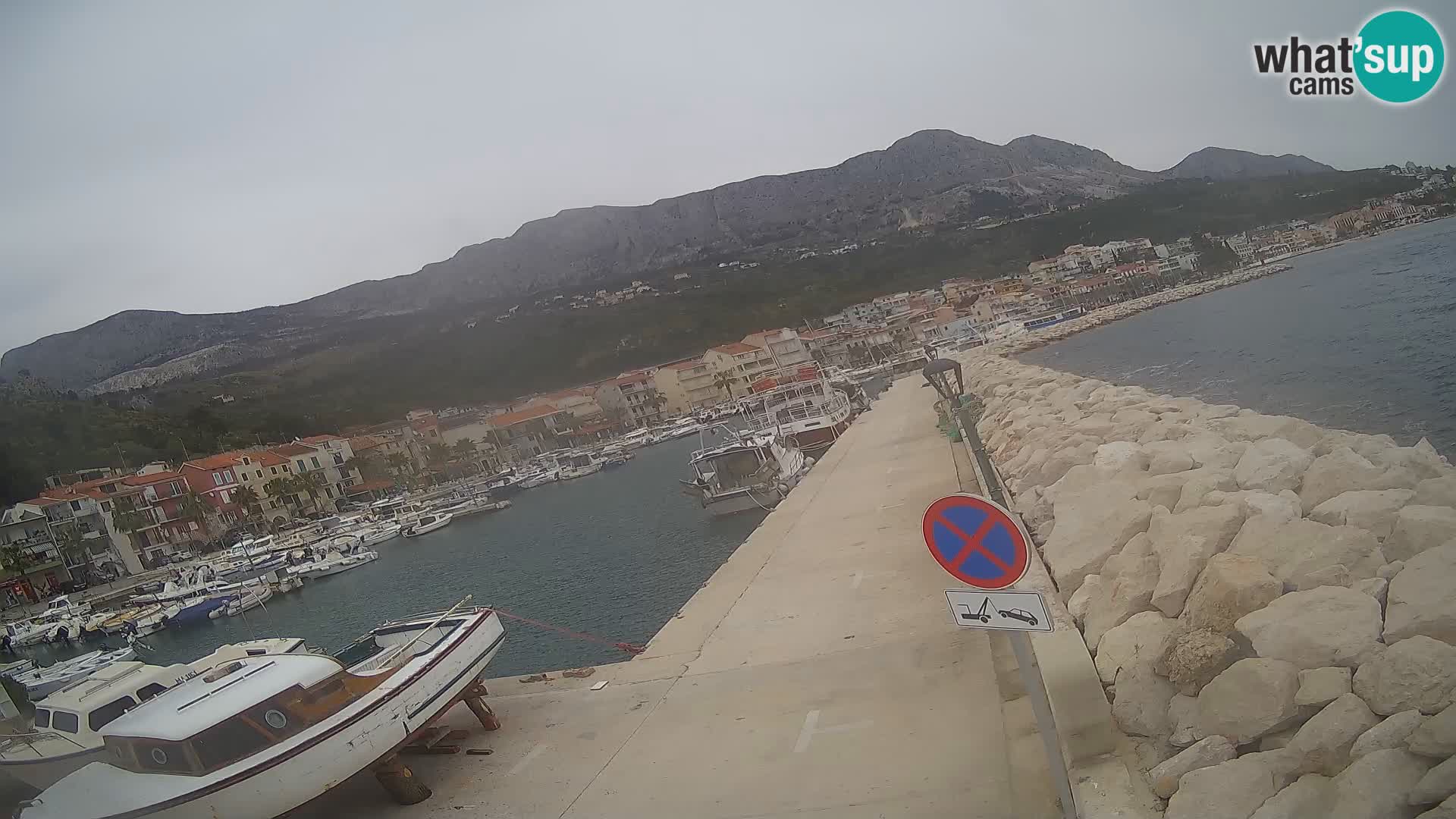 Cámara web de PODGORA Marina – Asombroso Dalmacia