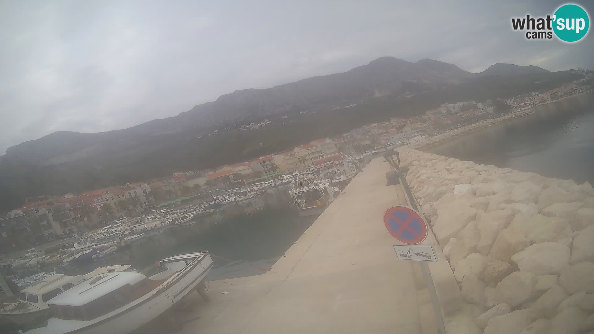 Cámara web de PODGORA Marina – Asombroso Dalmacia