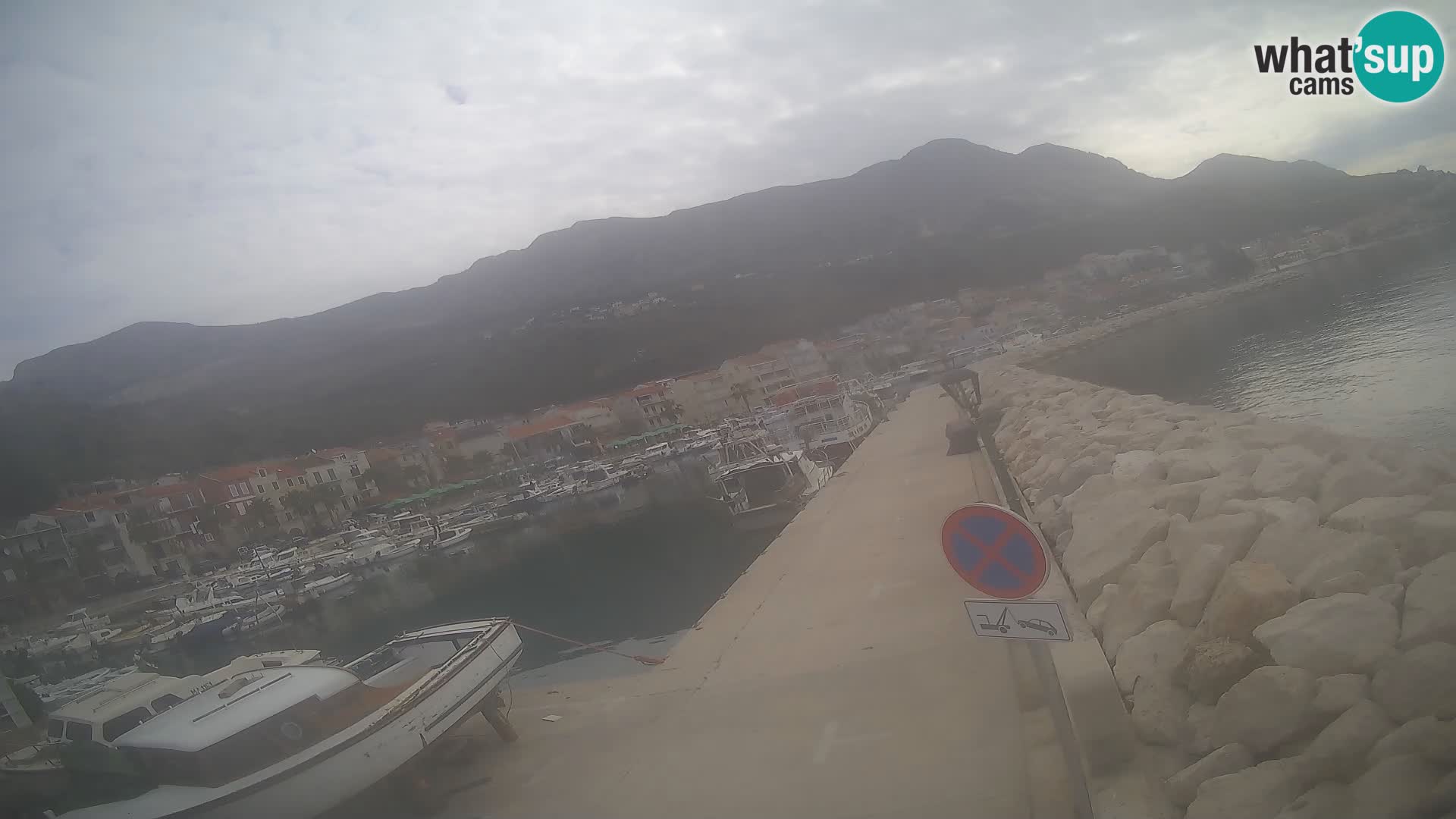 Spletna kamera Marina PODGORA – Očarljiva Dalmacija