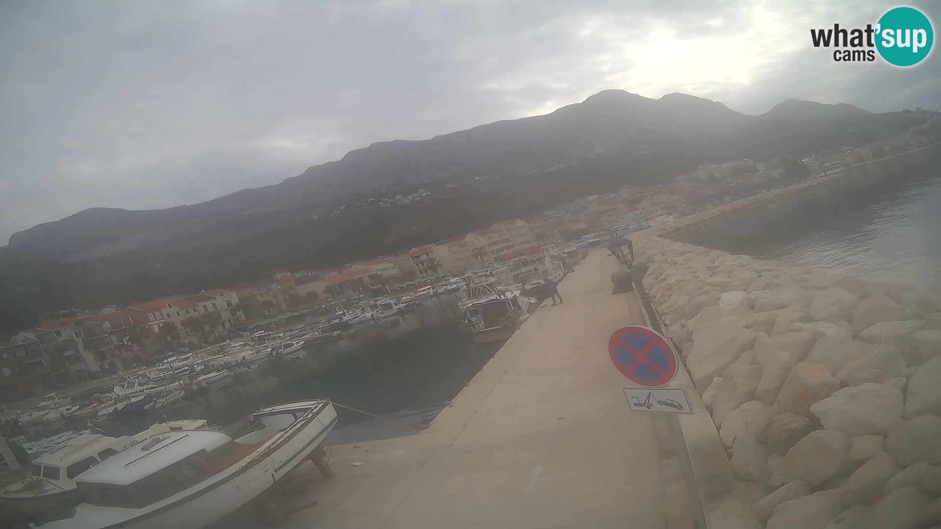 Spletna kamera Marina PODGORA – Očarljiva Dalmacija