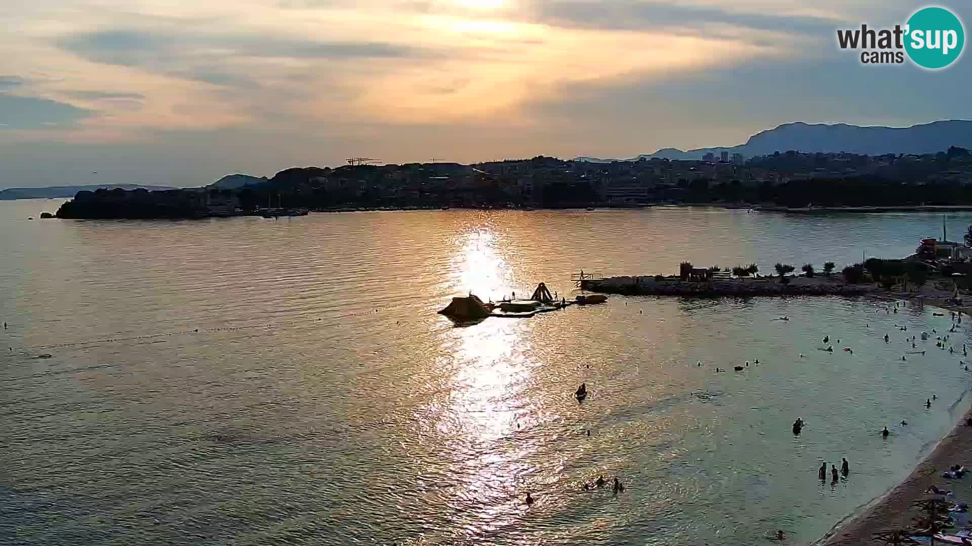 Spletna kamera Plaža Podstrana – Pogled v živo