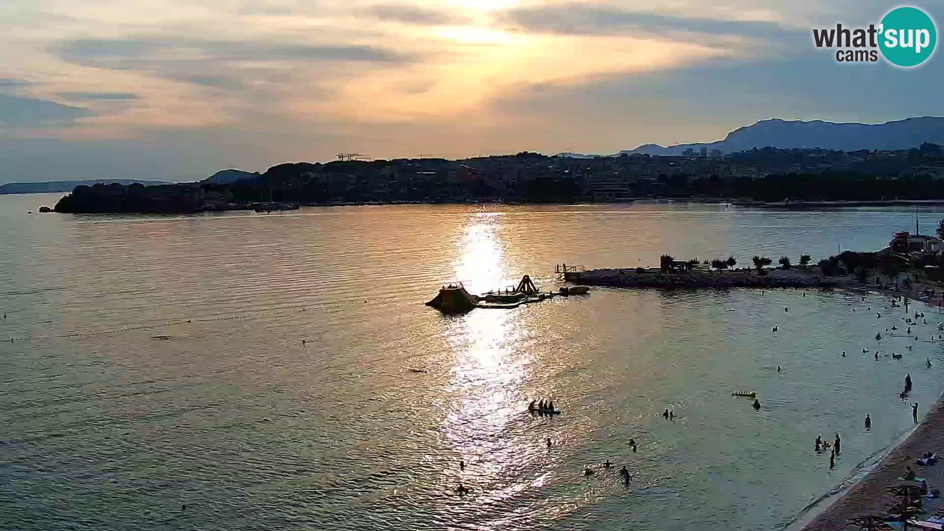 Spletna kamera Plaža Podstrana – Pogled v živo