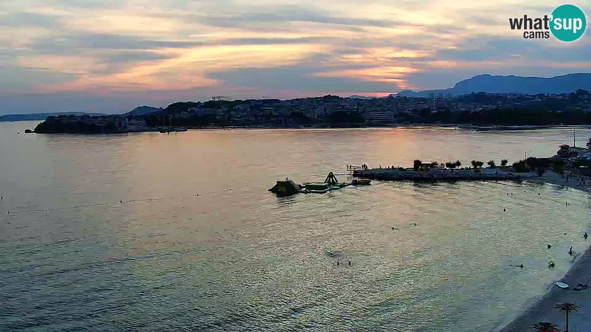 Spletna kamera Plaža Podstrana – Pogled v živo