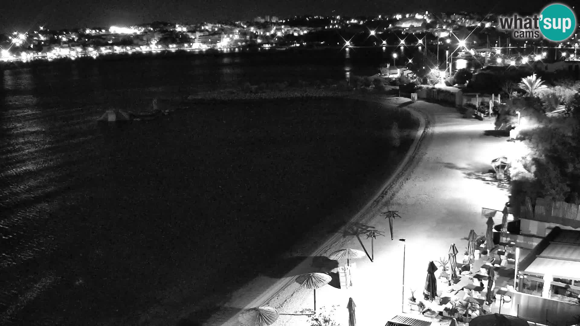 Spletna kamera Plaža Podstrana – Pogled v živo
