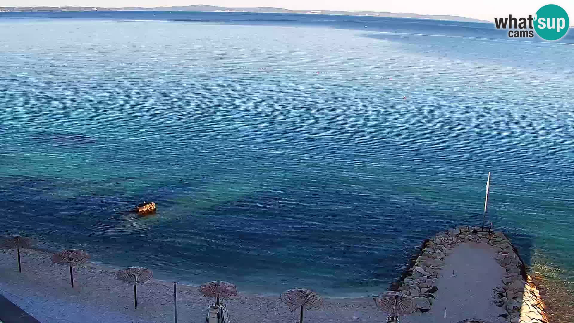 Spletna kamera Plaža Podstrana – Pogled v živo
