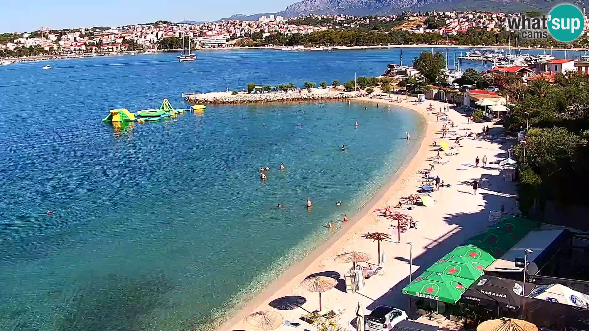 Spletna kamera Plaža Podstrana – Pogled v živo
