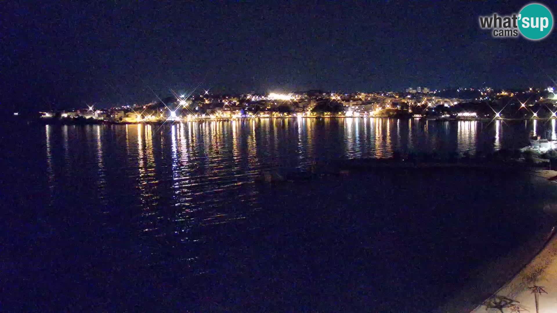 Spletna kamera Plaža Podstrana – Pogled v živo