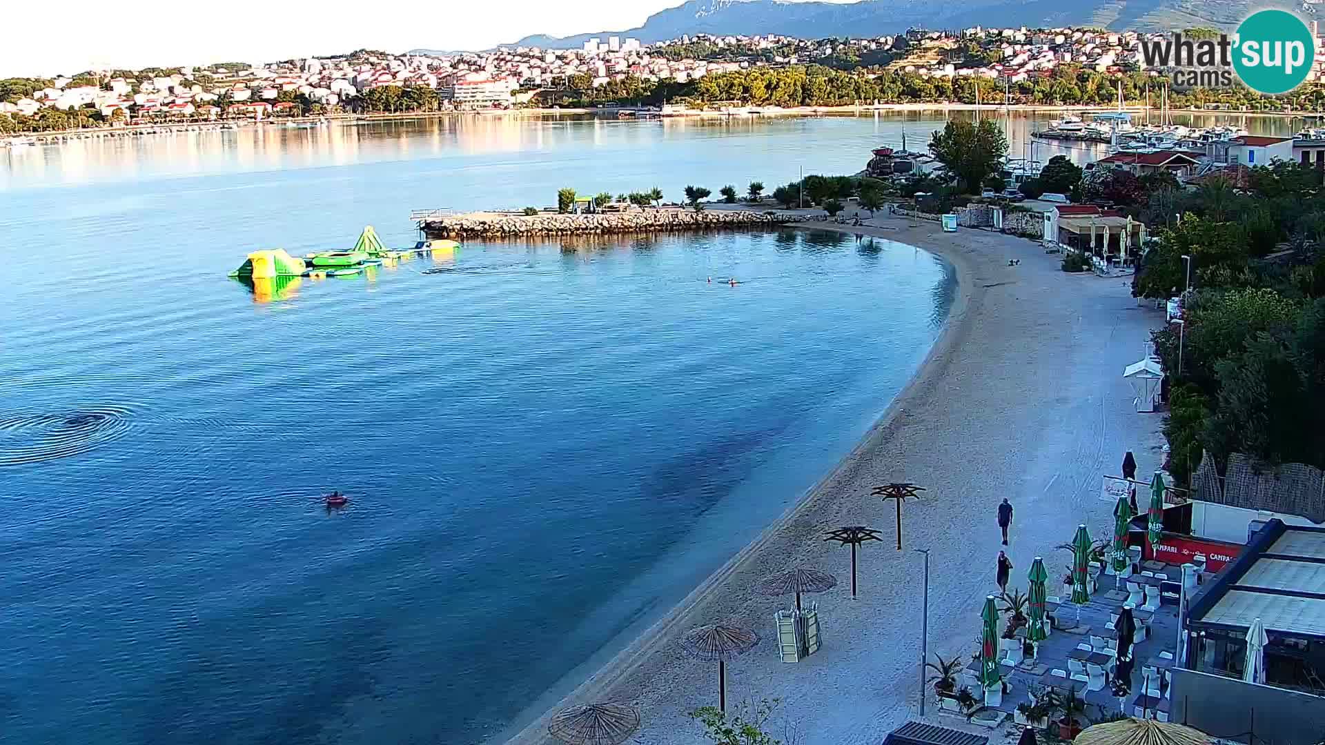 Spletna kamera Plaža Podstrana – Pogled v živo