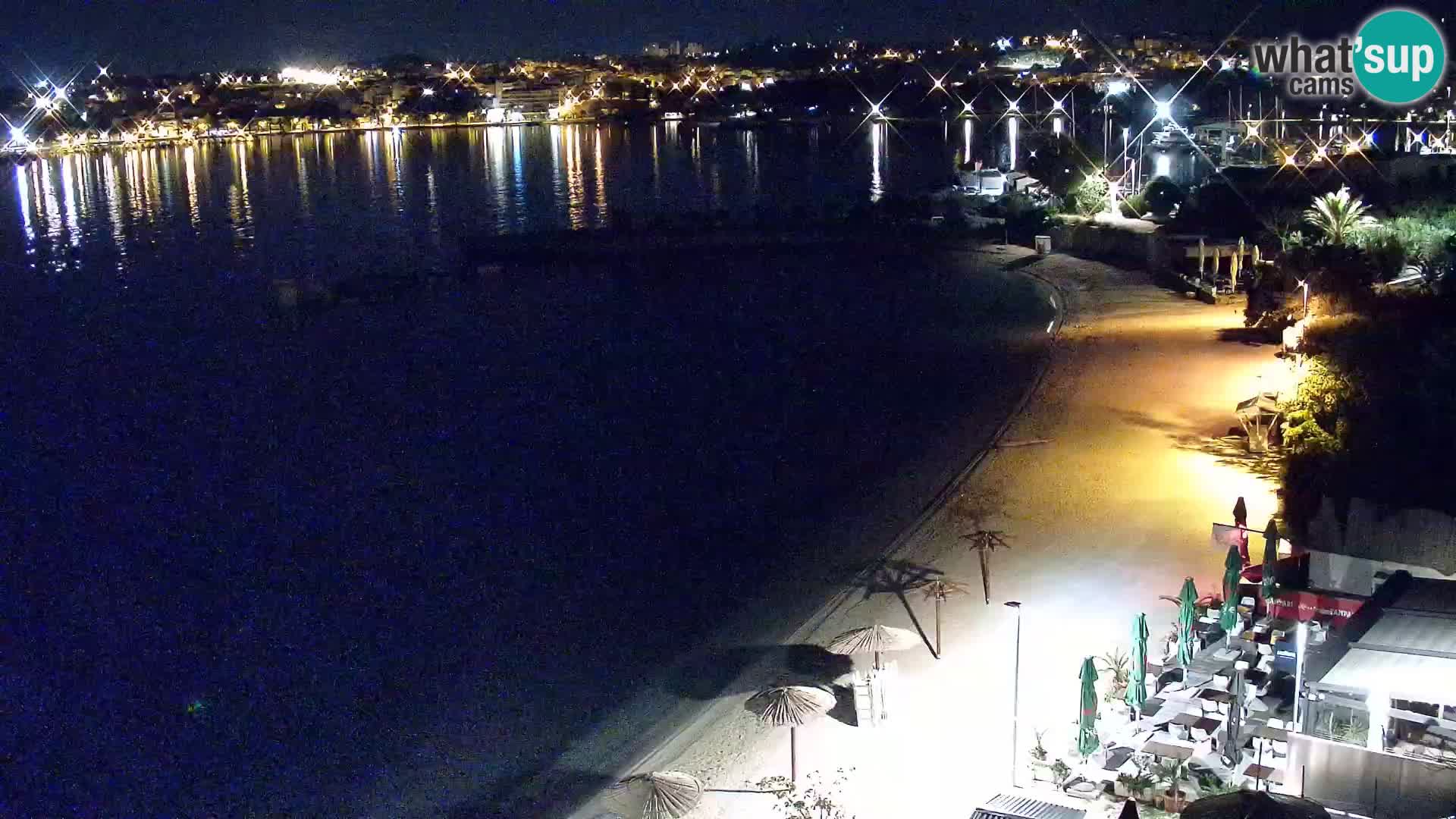 Spletna kamera Plaža Podstrana – Pogled v živo