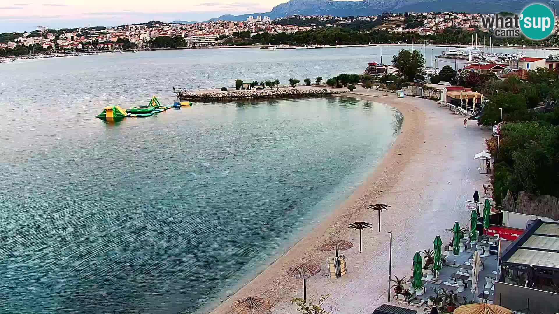 Spletna kamera Plaža Podstrana – Pogled v živo