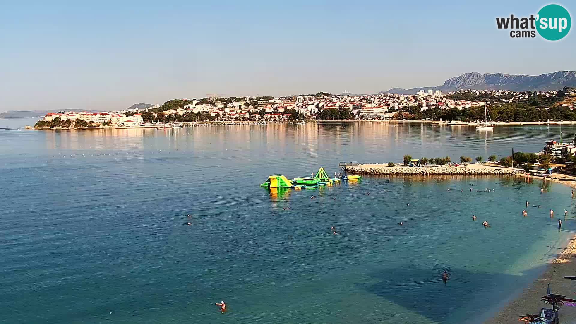 Spletna kamera Plaža Podstrana – Pogled v živo