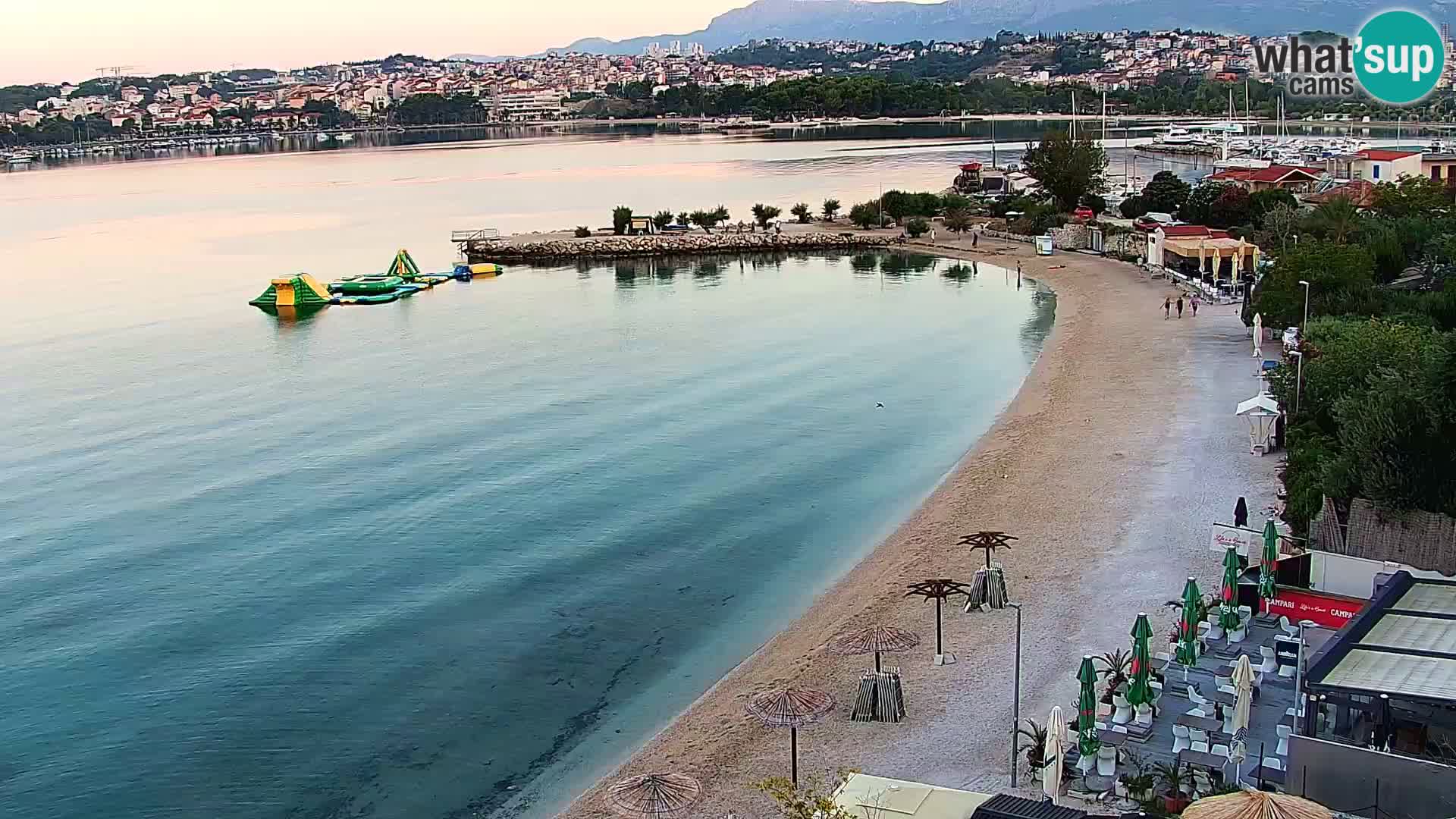Spletna kamera Plaža Podstrana – Pogled v živo