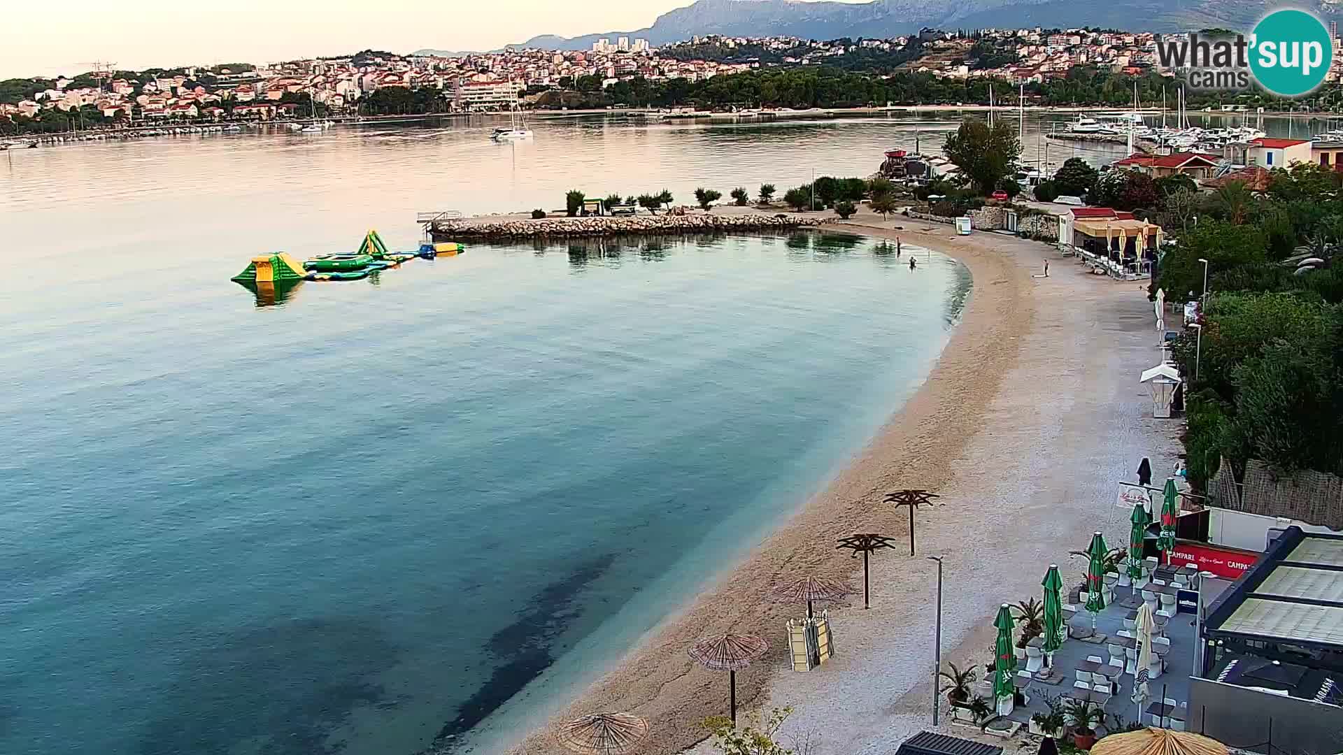 Spletna kamera Plaža Podstrana – Pogled v živo