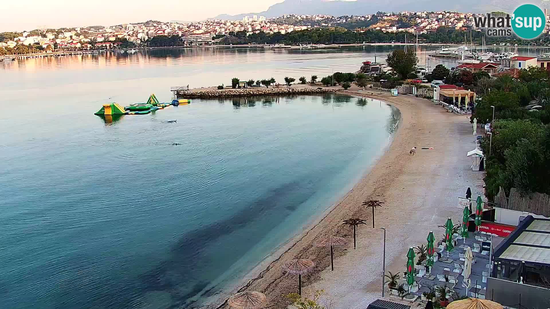 Spletna kamera Plaža Podstrana – Pogled v živo