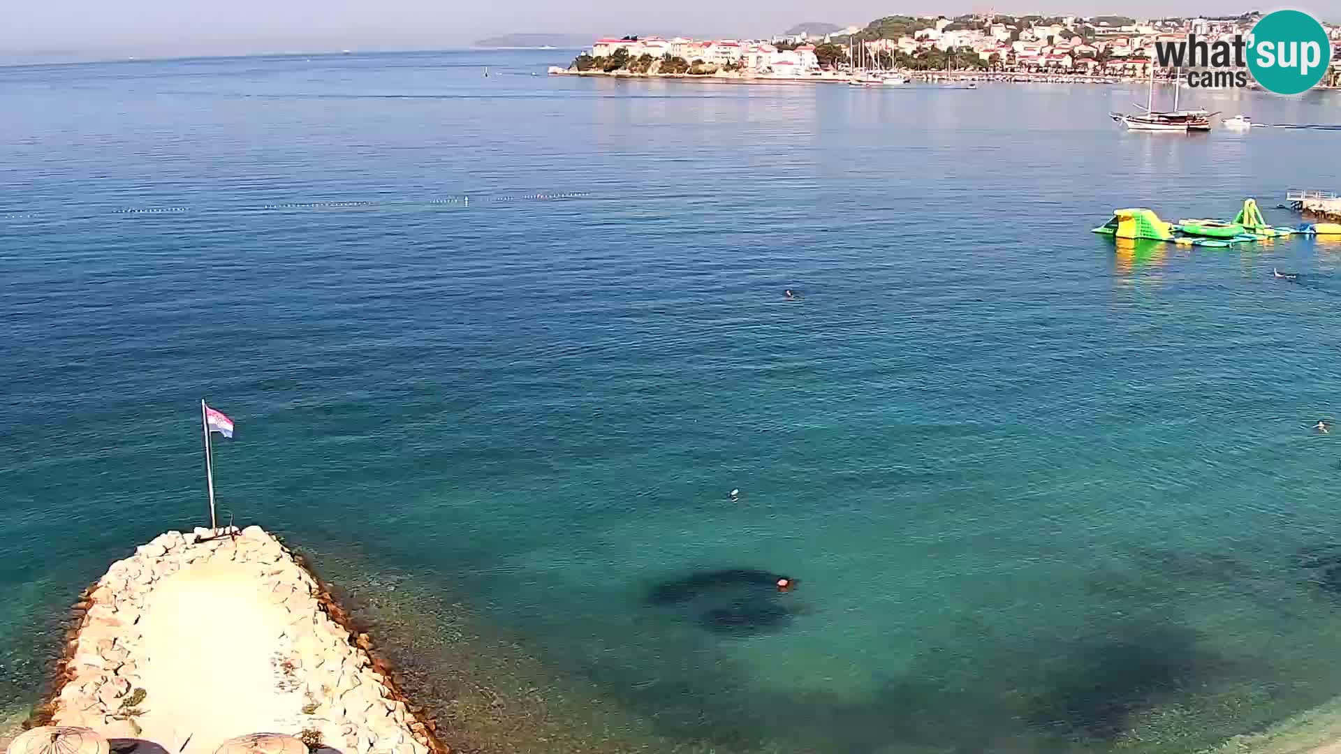 Spletna kamera Plaža Podstrana – Pogled v živo