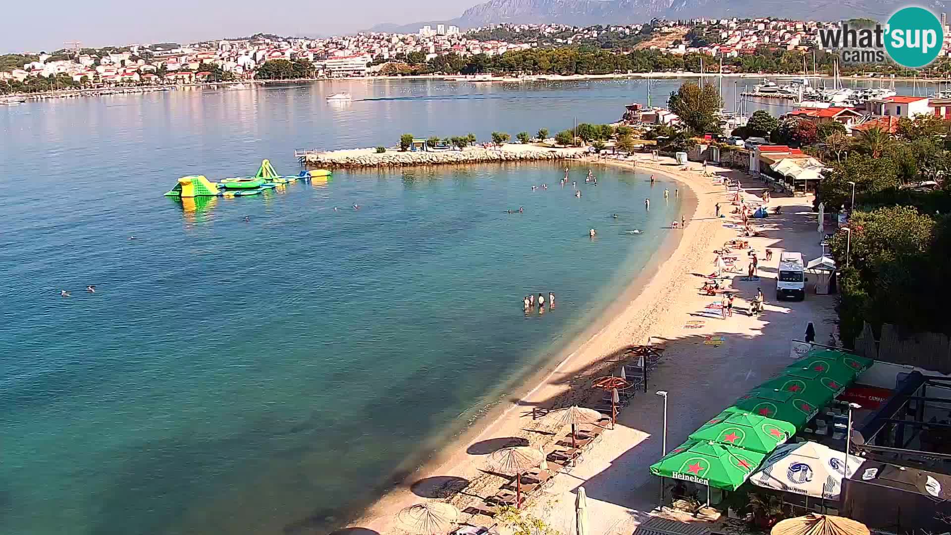 Spletna kamera Plaža Podstrana – Pogled v živo