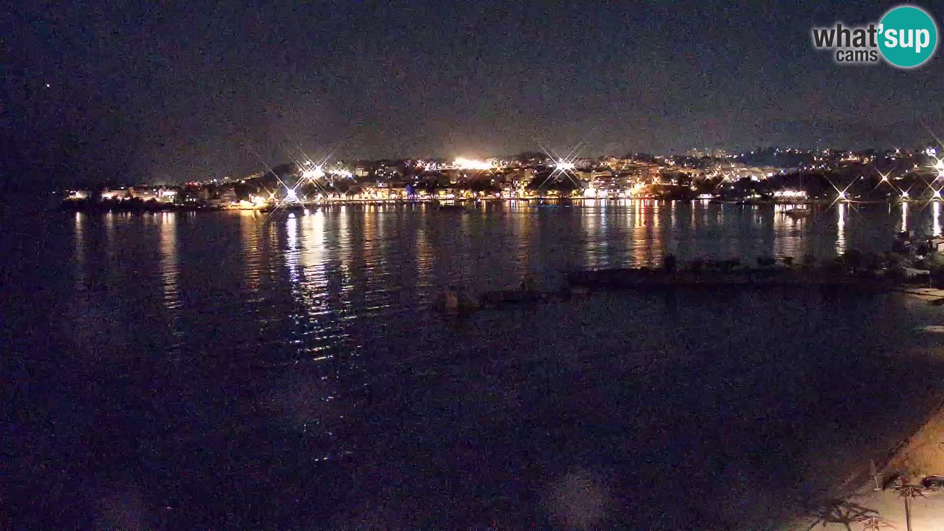 Spletna kamera Plaža Podstrana – Pogled v živo