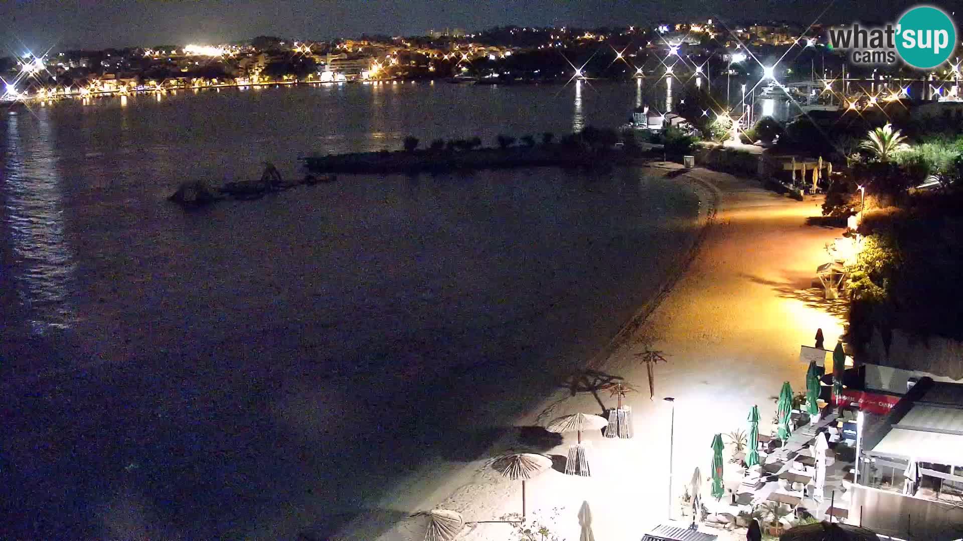 Spletna kamera Plaža Podstrana – Pogled v živo