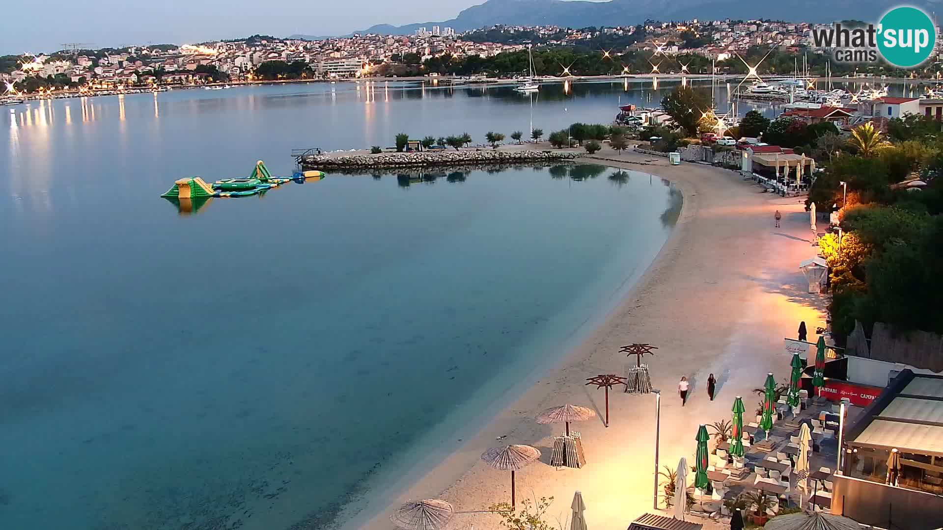 Spletna kamera Plaža Podstrana – Pogled v živo