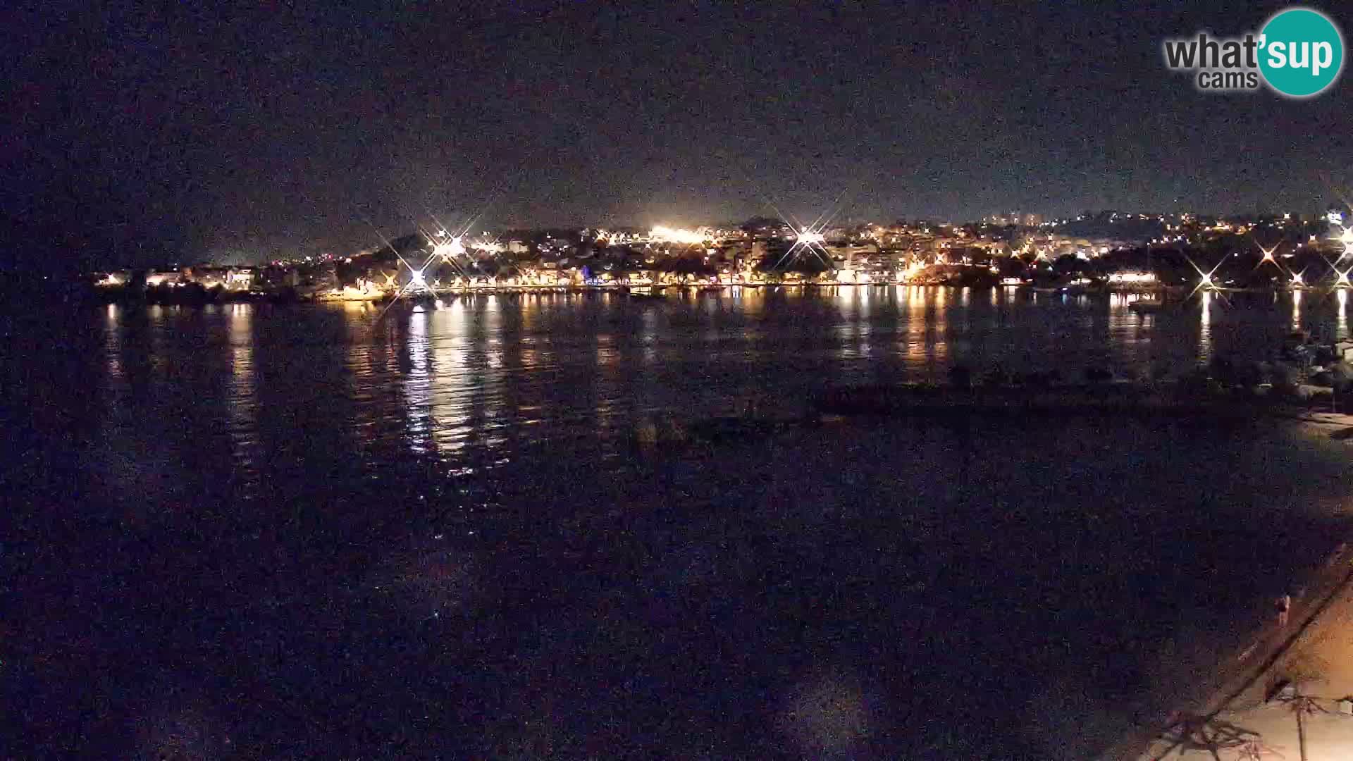 Spletna kamera Plaža Podstrana – Pogled v živo