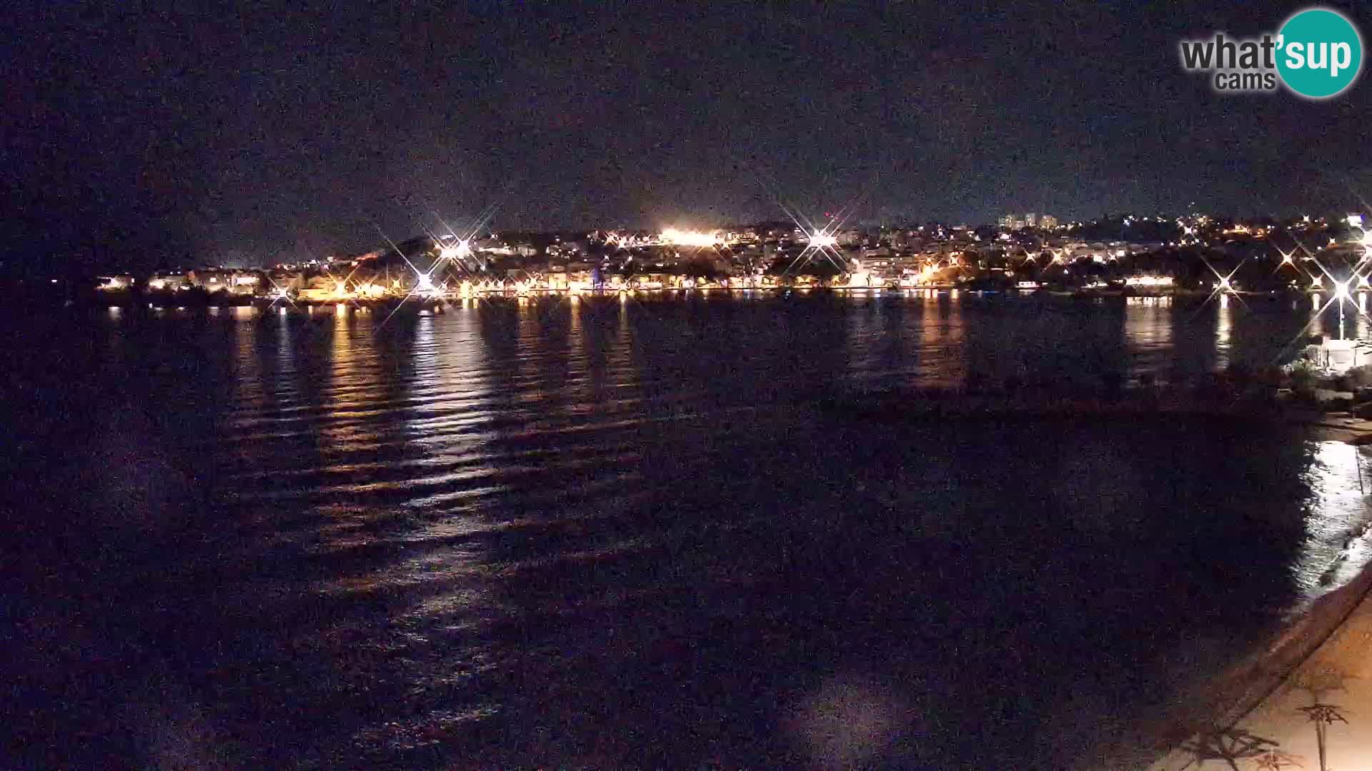Spletna kamera Plaža Podstrana – Pogled v živo