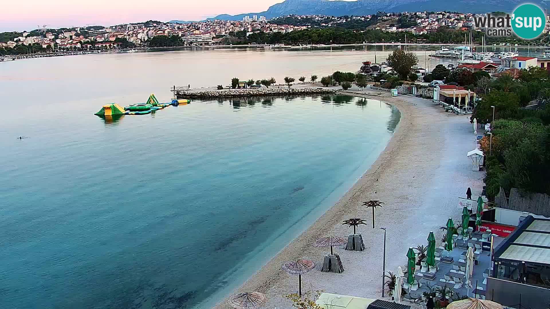 Spletna kamera Plaža Podstrana – Pogled v živo