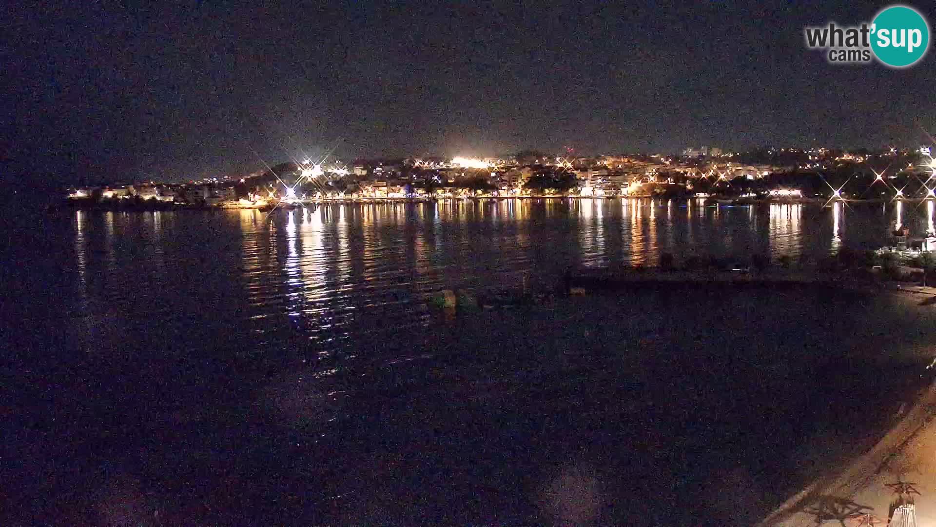 Spletna kamera Plaža Podstrana – Pogled v živo
