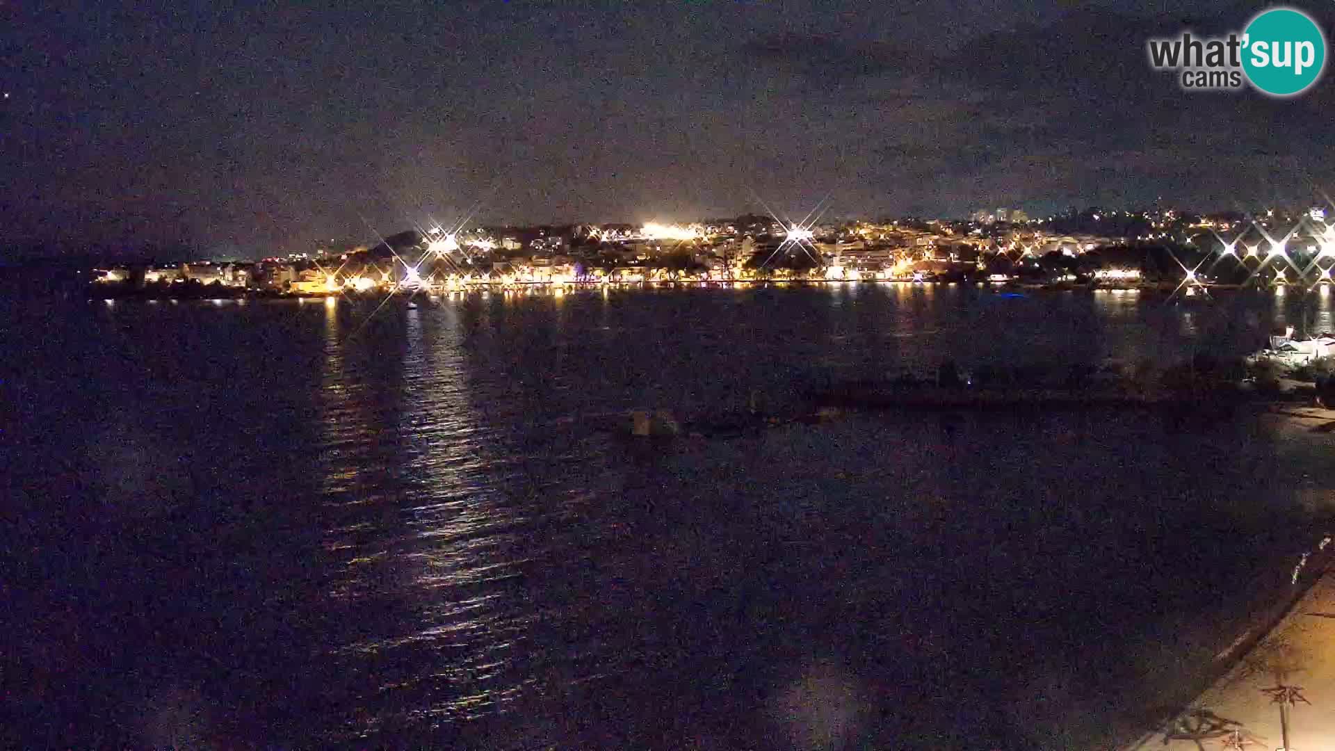 Spletna kamera Plaža Podstrana – Pogled v živo