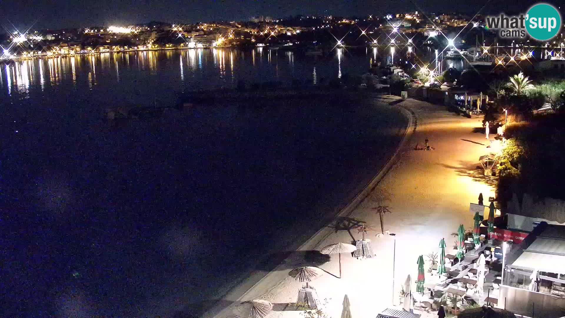 Spletna kamera Plaža Podstrana – Pogled v živo