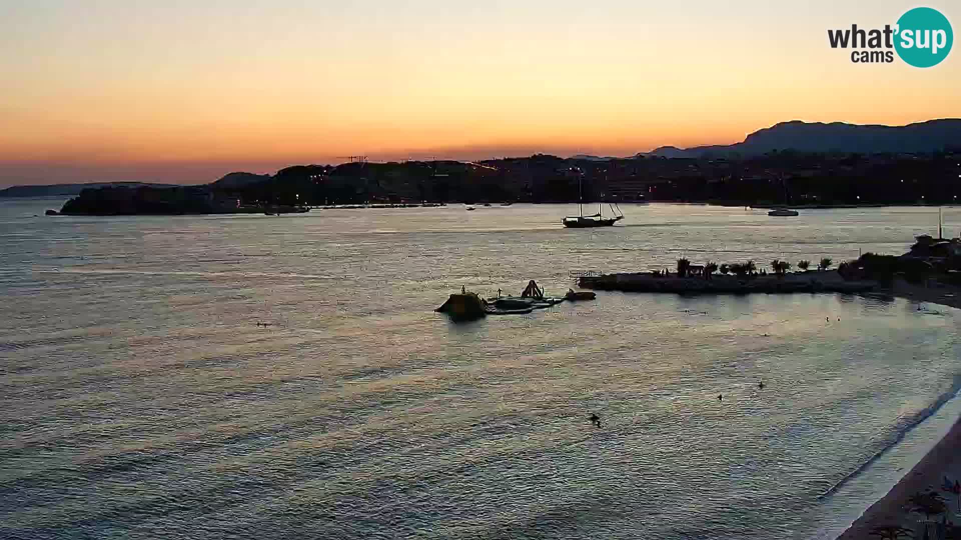 Spletna kamera Plaža Podstrana – Pogled v živo