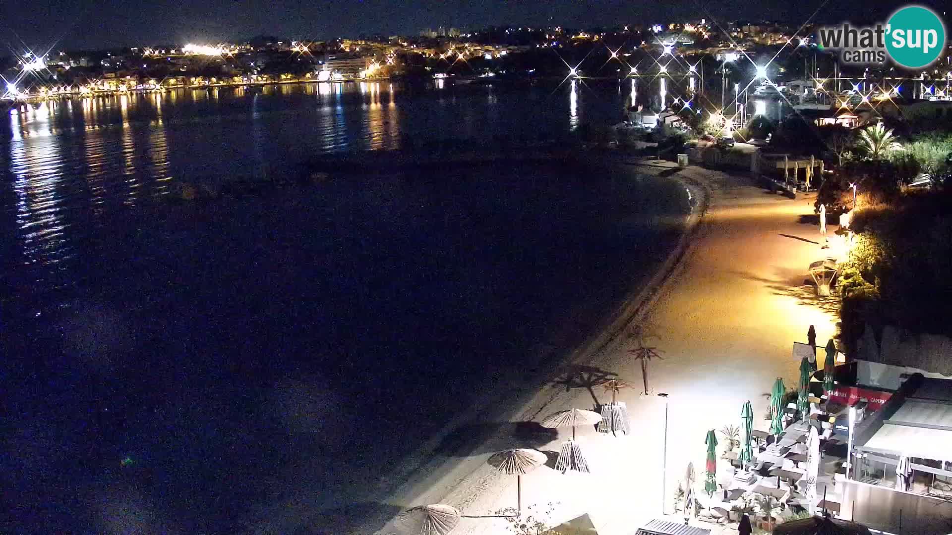 Spletna kamera Plaža Podstrana – Pogled v živo