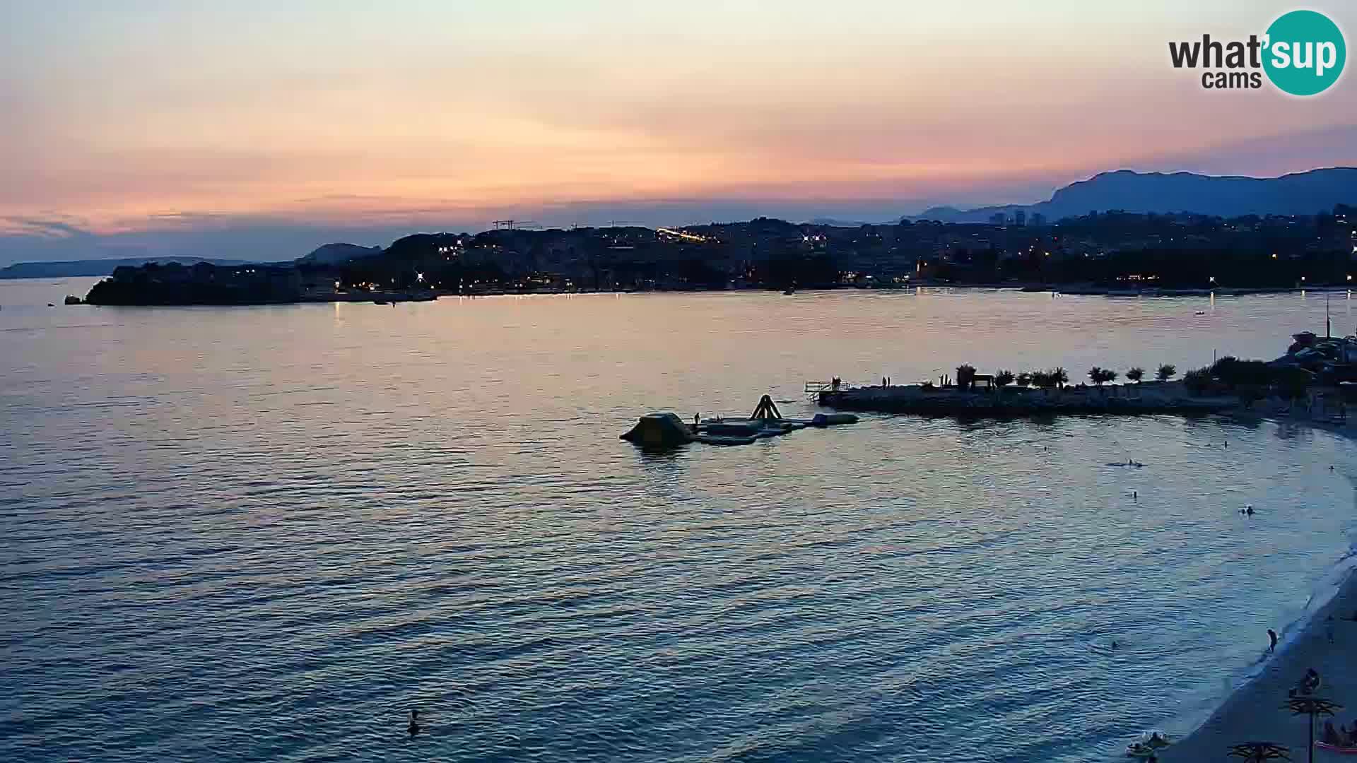 Spletna kamera Plaža Podstrana – Pogled v živo