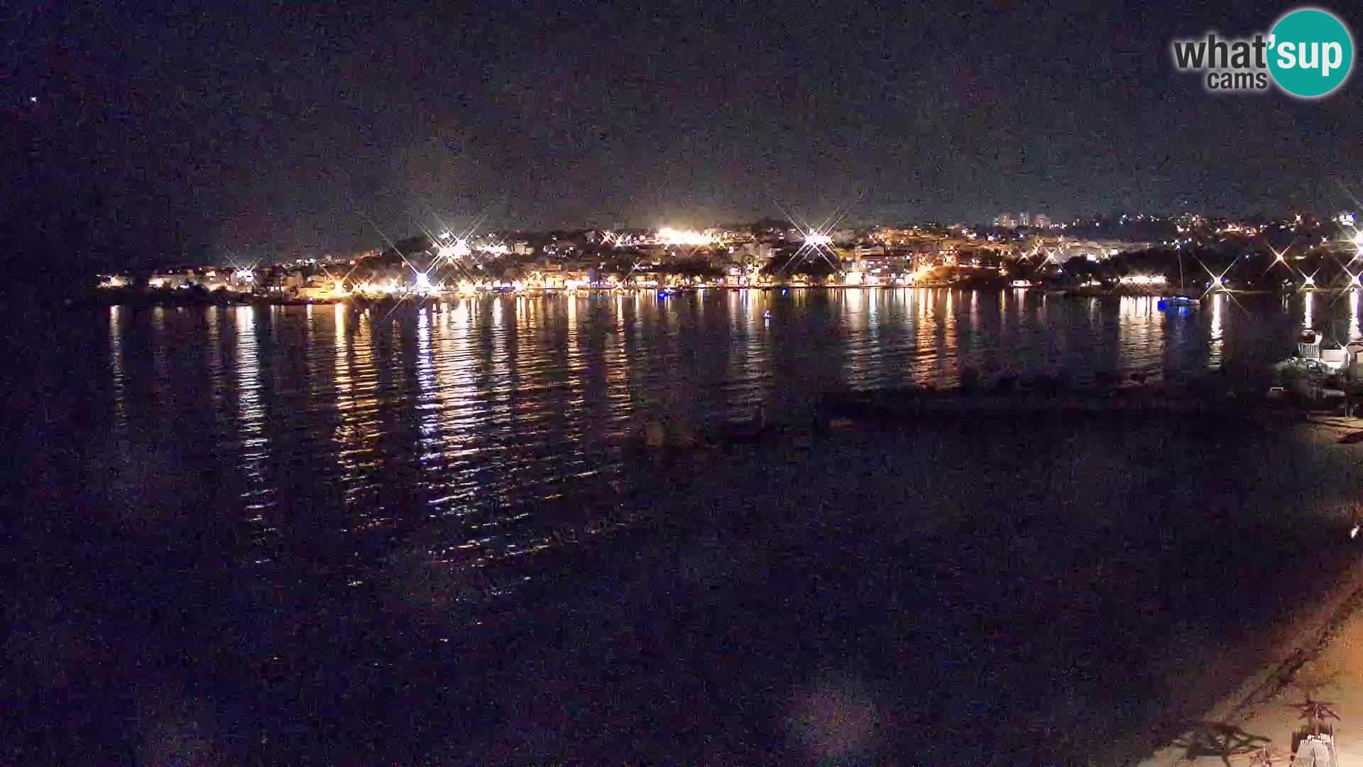 Spletna kamera Plaža Podstrana – Pogled v živo