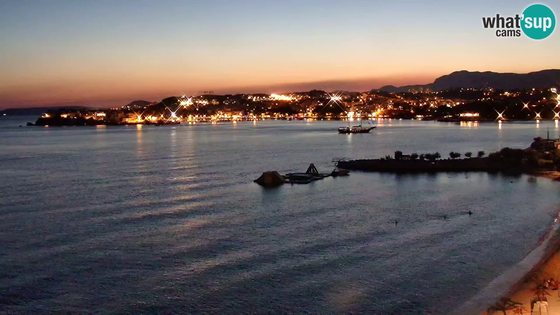 Web kamera Plaža Podstrana – Pogled uživo