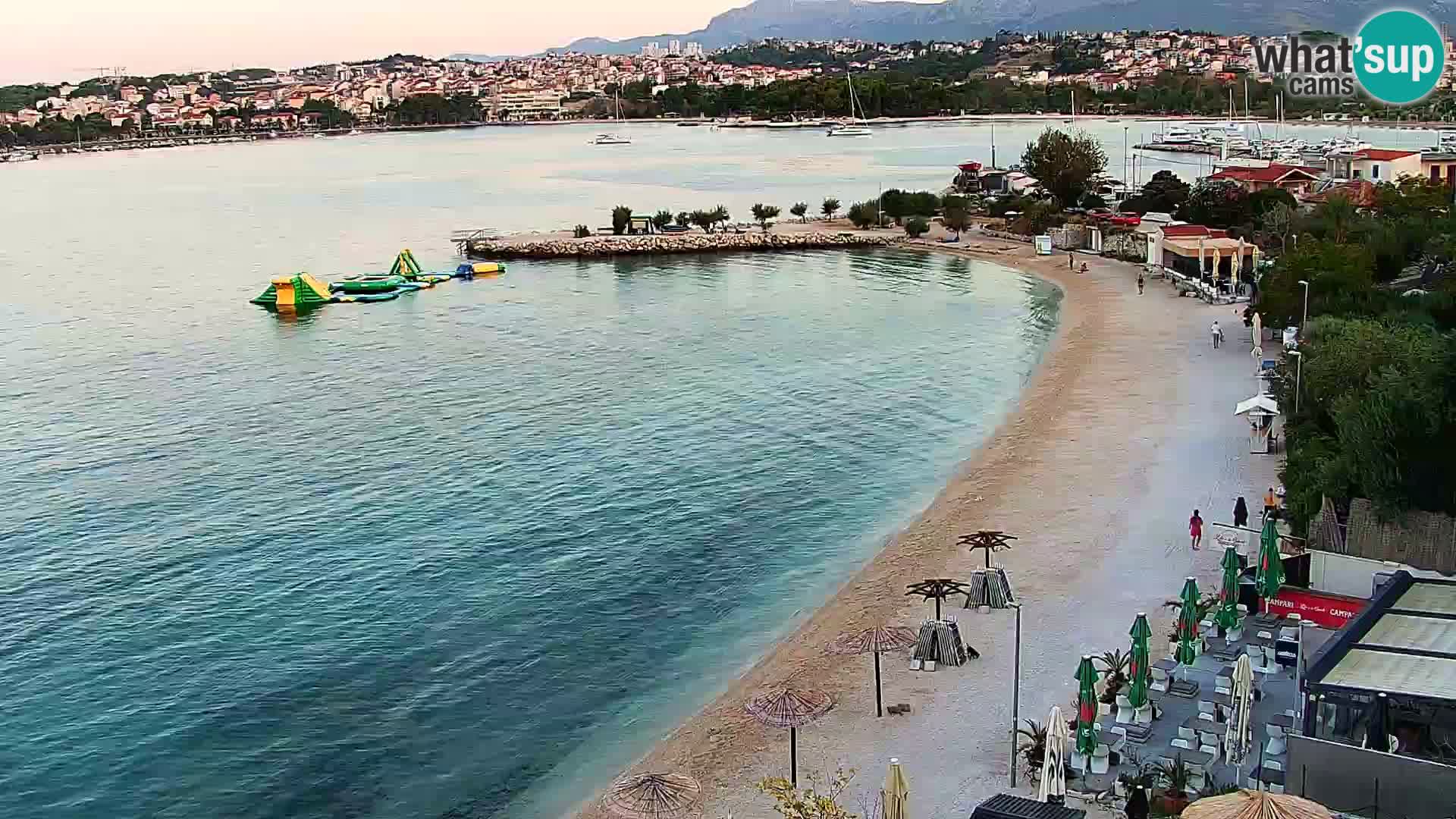 Spletna kamera Plaža Podstrana – Pogled v živo