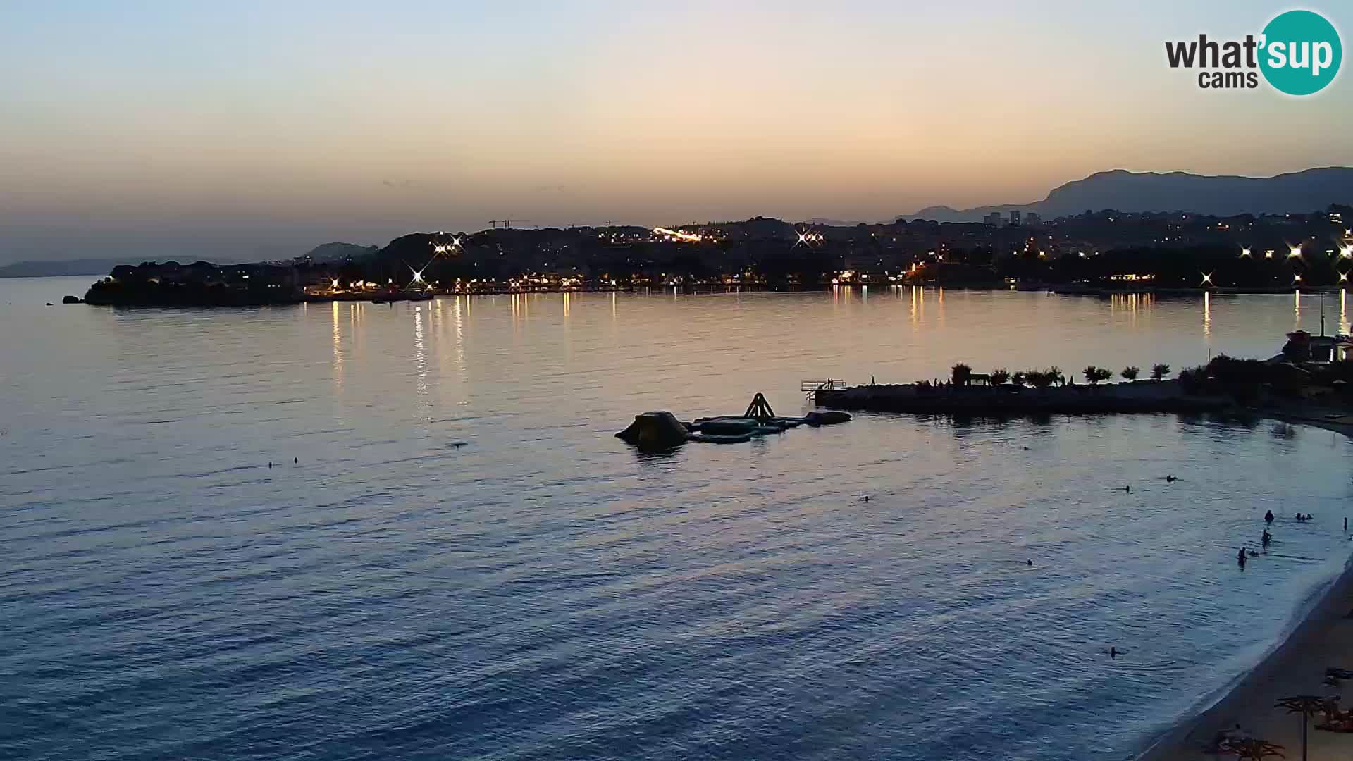 Spletna kamera Plaža Podstrana – Pogled v živo
