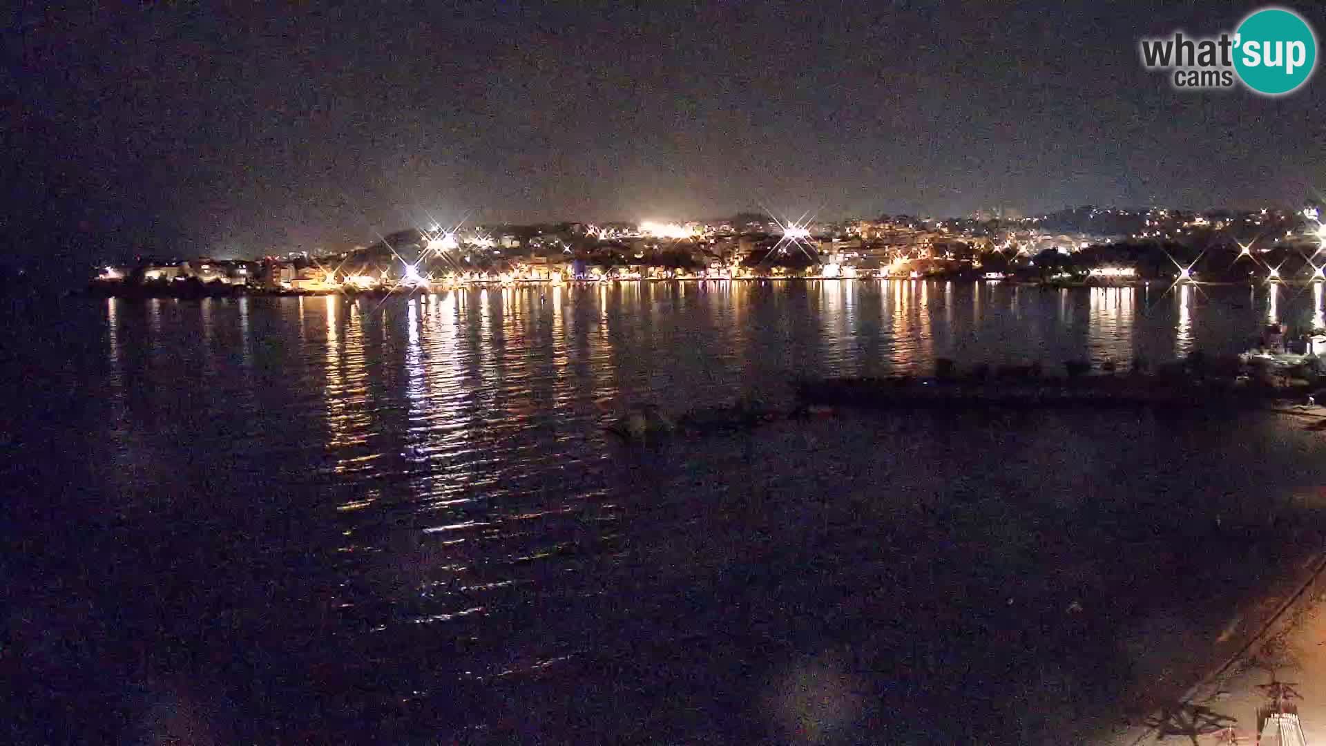 Spletna kamera Plaža Podstrana – Pogled v živo