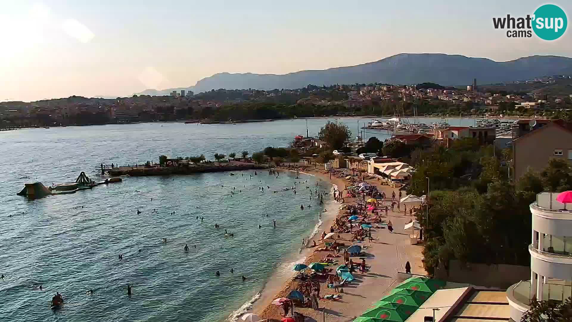 Spletna kamera Plaža Podstrana – Pogled v živo