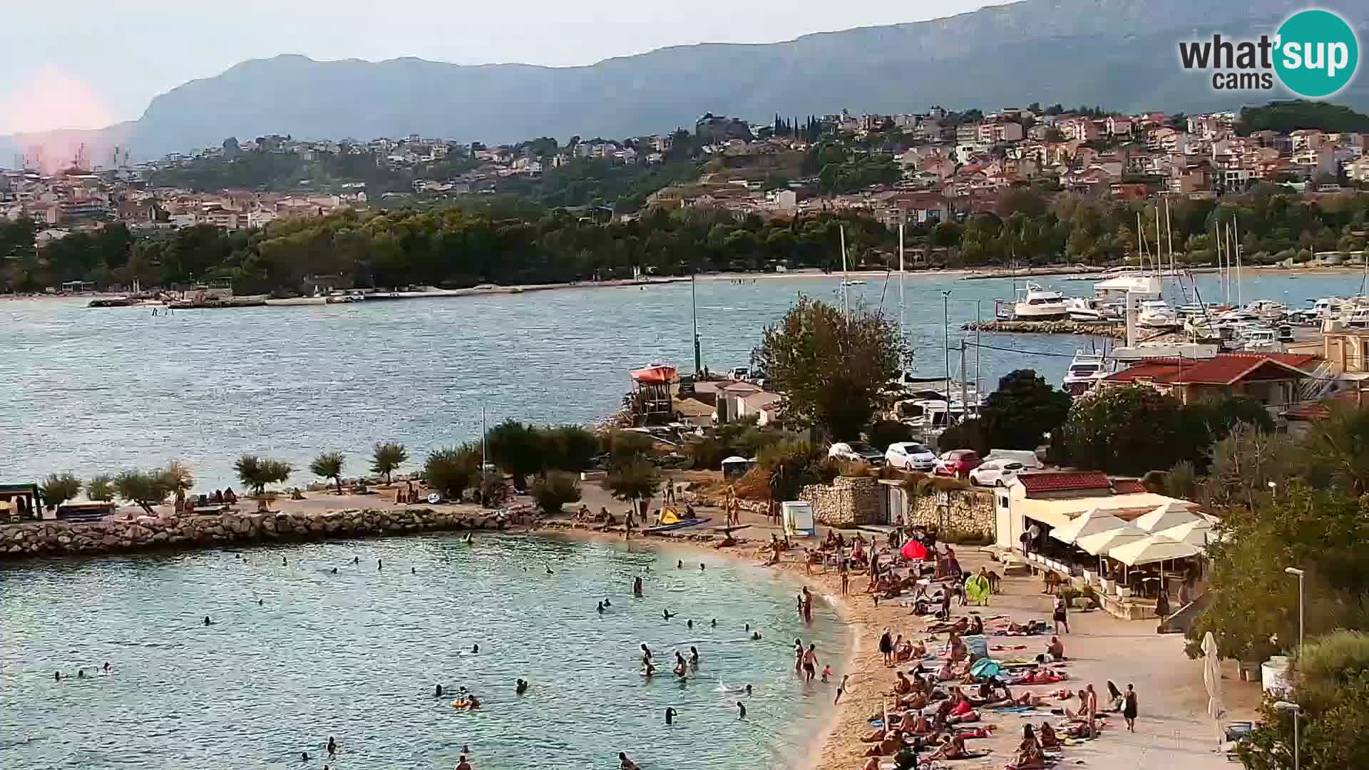 Spletna kamera Plaža Podstrana – Pogled v živo