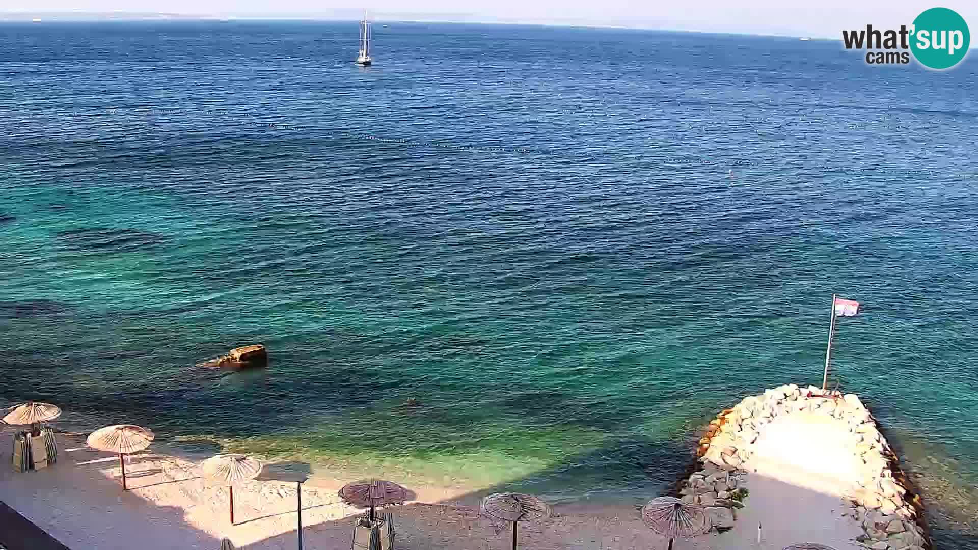 Spletna kamera Plaža Podstrana – Pogled v živo