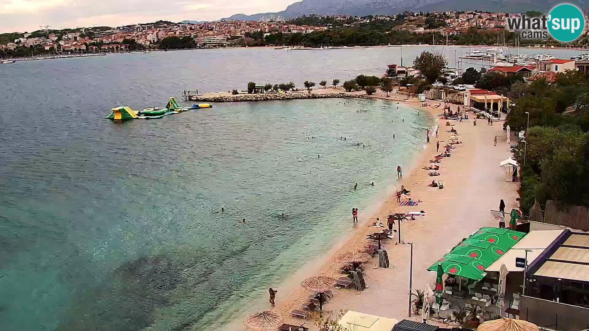 Spletna kamera Plaža Podstrana – Pogled v živo