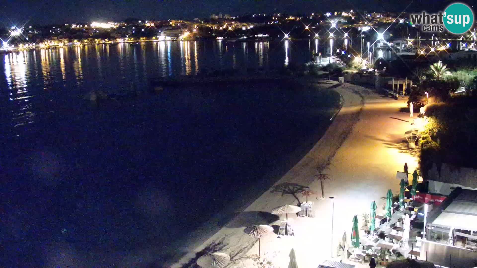 Spletna kamera Plaža Podstrana – Pogled v živo